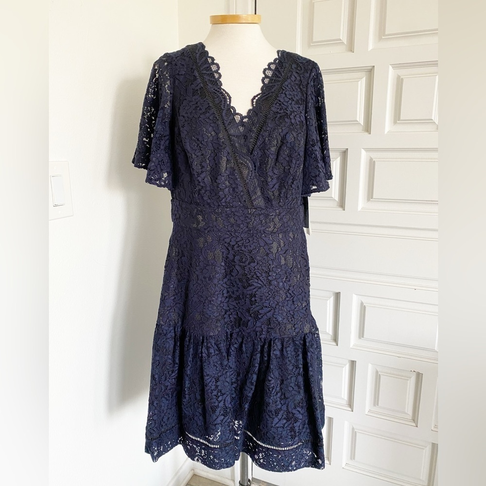 Eliza J Navy Blue Lace Dress V-Neck Flutter Sleeves Size 14